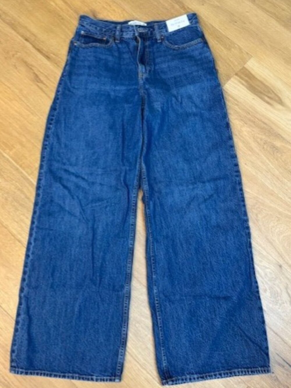 Abercrombie & Fitch Wide Leg Dark Blue Jeans